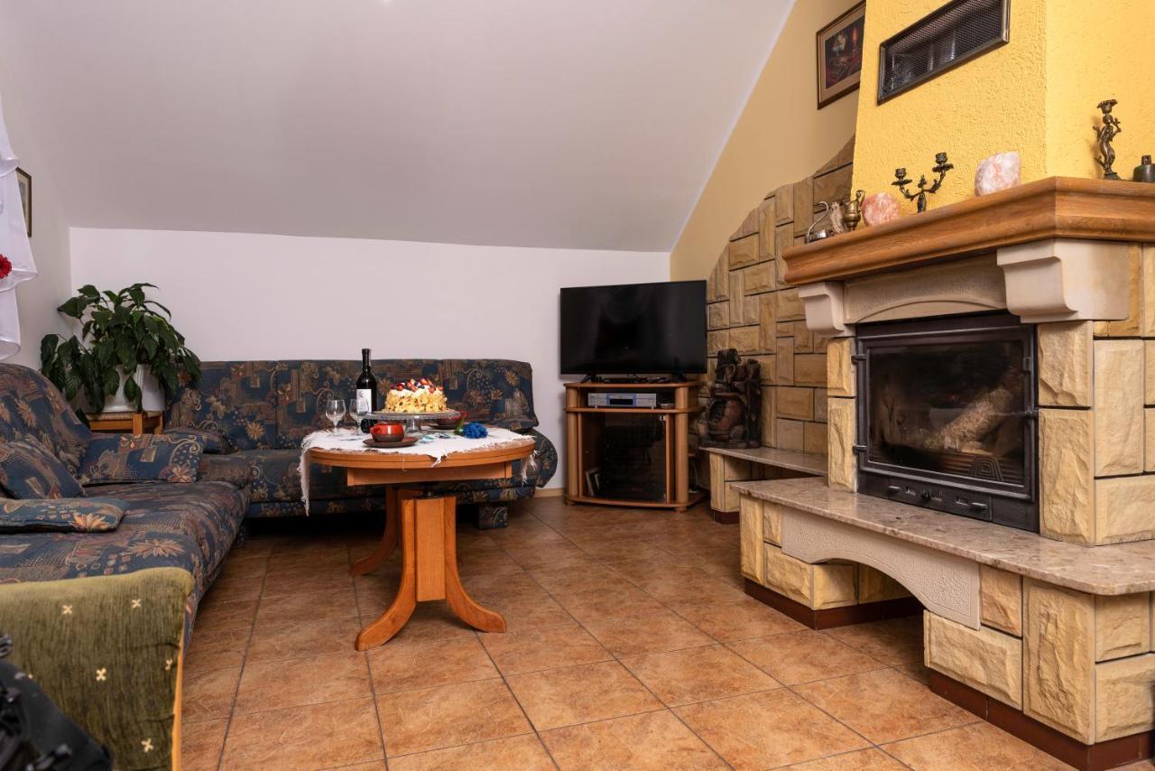 Agroturystyka Gawrys Apartament Sasino Exteriör bild